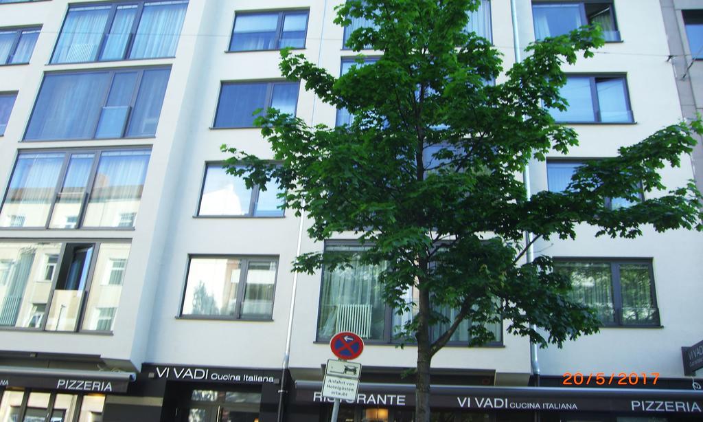 Mars Appartement München Buitenkant foto